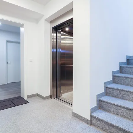 Steuerbord Penthouse Apartment